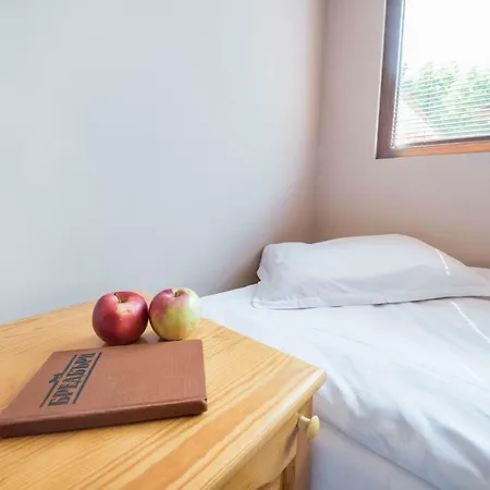 Стаи За Гости Аякс Guest Rooms Ajax 크레네보